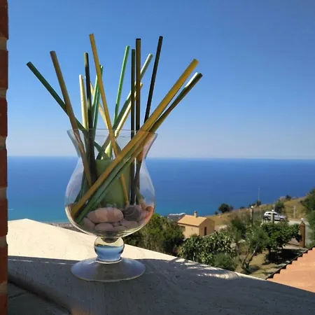 Cefalu' צ'פאלו